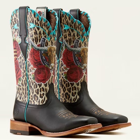 ARIAT X RODEO QUINCY WOMEN'S FRONTIER WESTERN BOOTS - BROAD SQUARE TOE